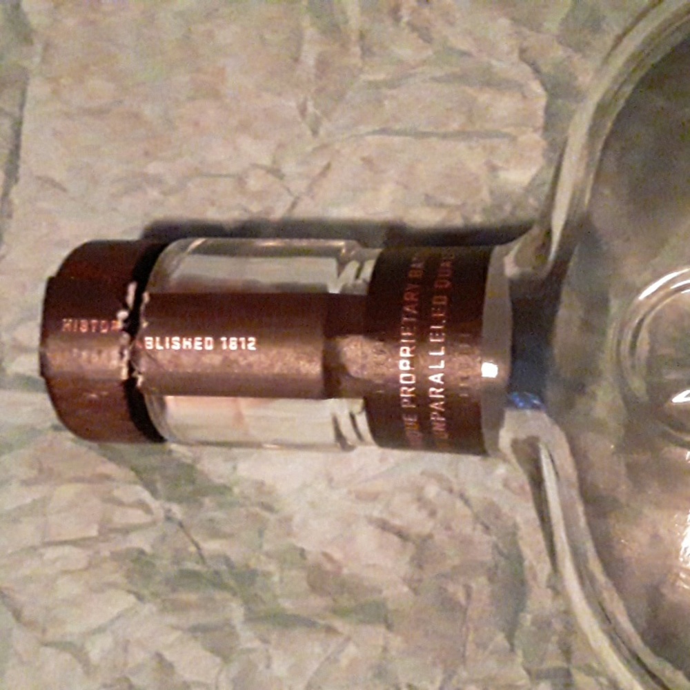 Liquor container - Picture 2 of 4